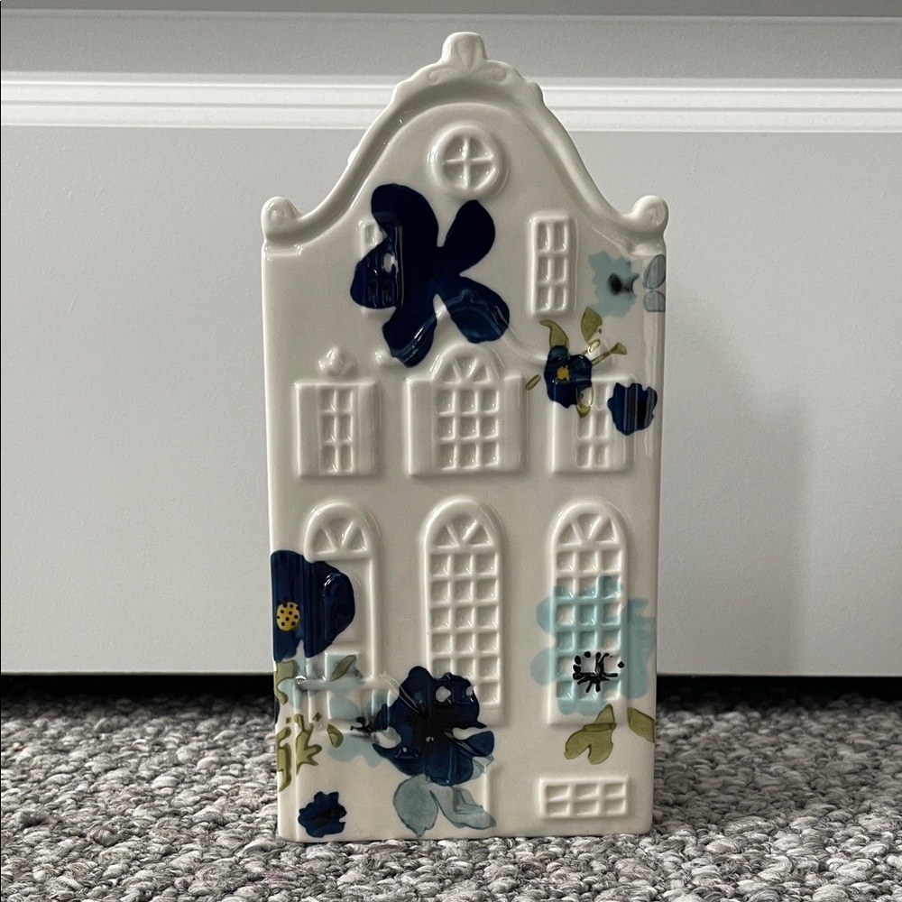 Anthropologie Alice Townhouse Pot - Picture 2 of 9